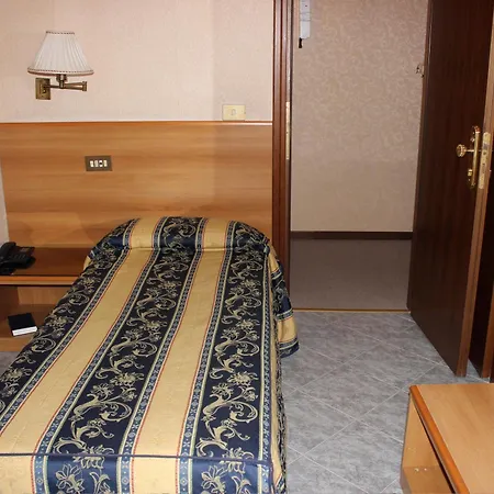 Dependance Dei Consoli 3*