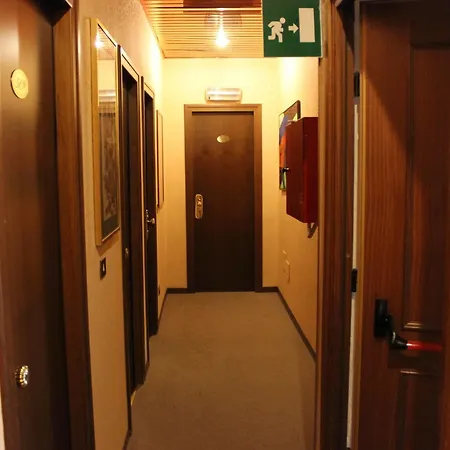 Hotel Dependance Dei Consoli 3*