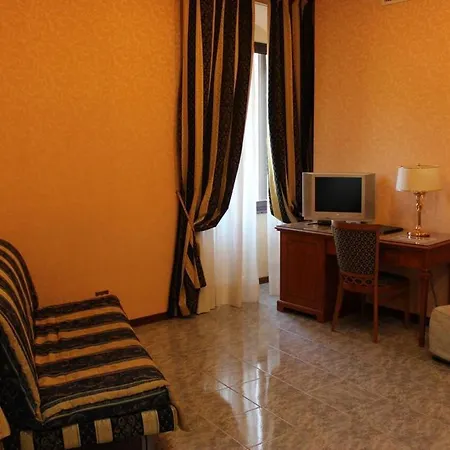 Hotel Dependance Dei Consoli 3*